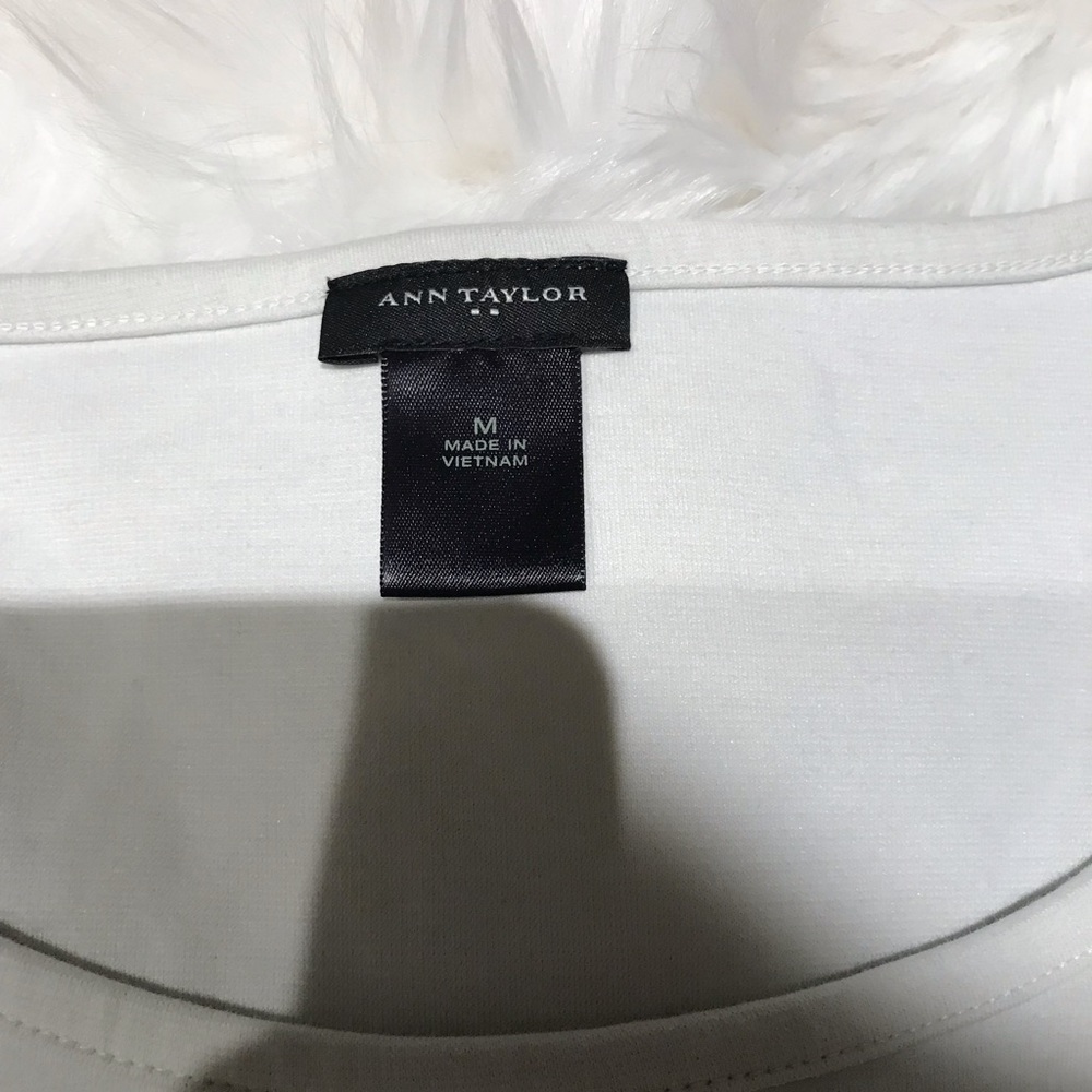 Ann Taylor Top - Picture 2 of 2